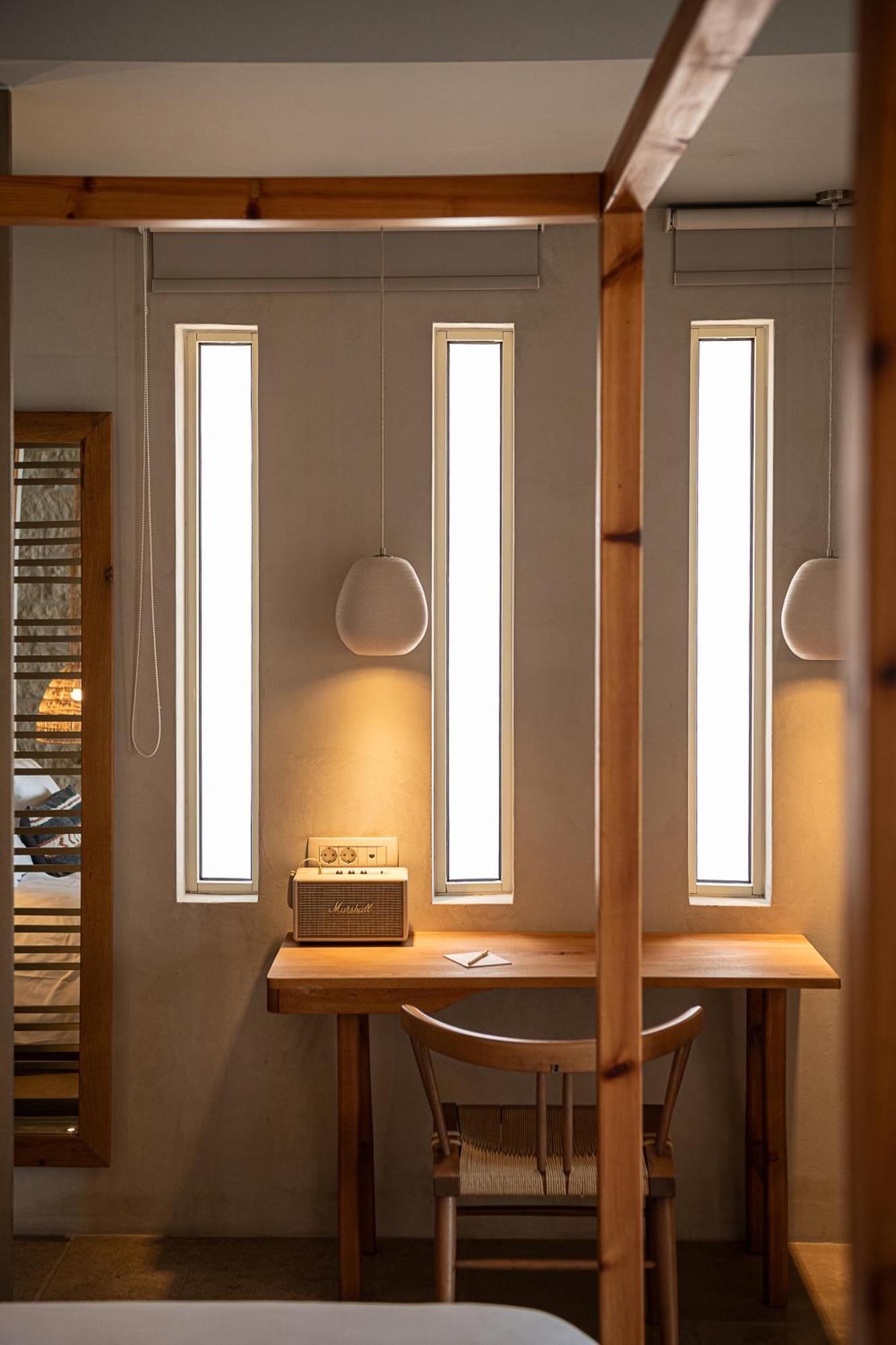 The Theodore Boutique Hotel- Adults Only 16 Plus Agia Marina  ภายนอก รูปภาพ