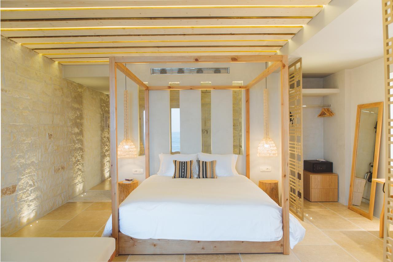 The Theodore Boutique Hotel- Adults Only 16 Plus Agia Marina  ภายนอก รูปภาพ